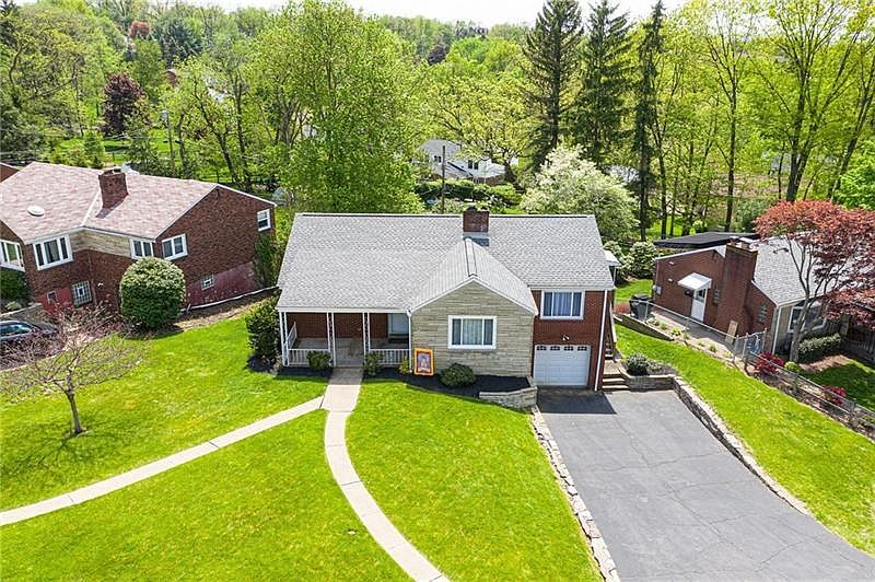 1st image of 988 Redwood Dr