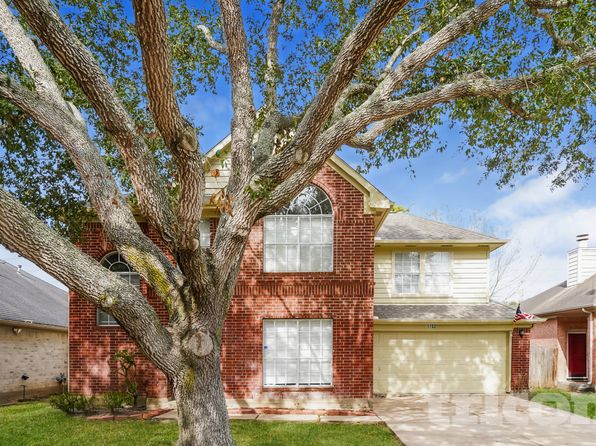 1702 Glacier Blue Dr