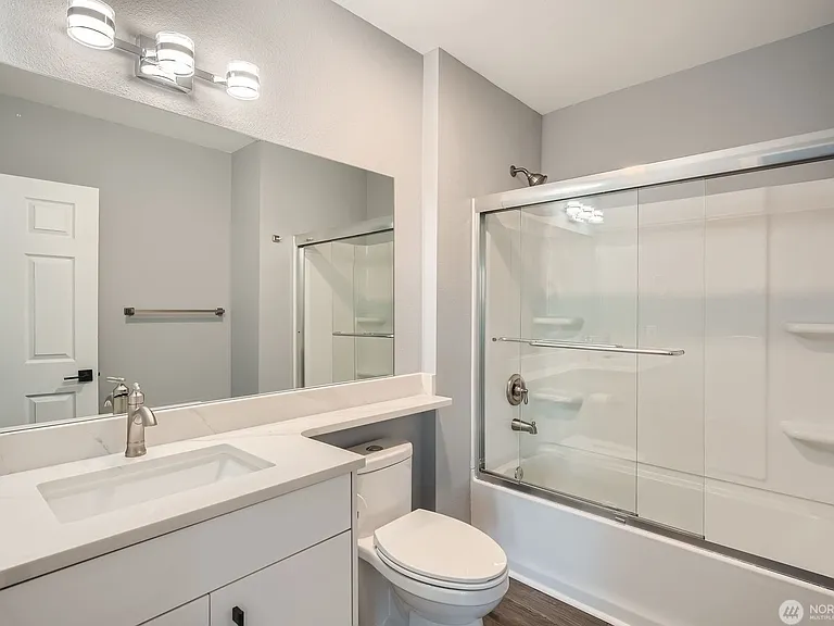 SE 234th Pl — Photo 3