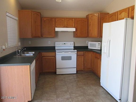 Kitchen with all appliances!