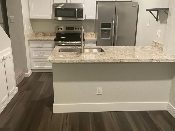 510 N Alma School Rd Unit 219, Mesa, AZ 85201