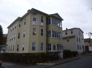 7 Adams St, Worcester, MA 01604