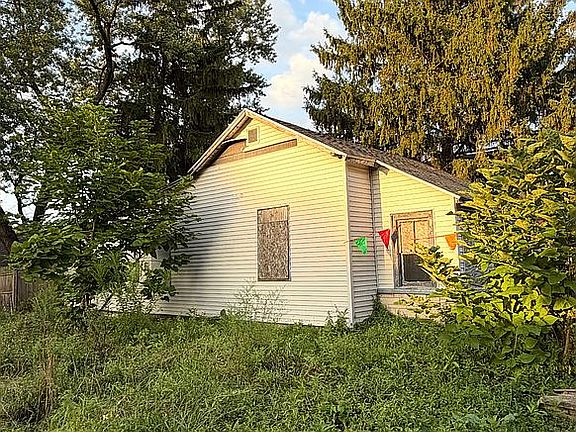 3rd image of 1506 W 11th St