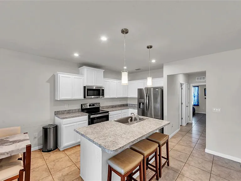 18276 Turning Leaf Cir — Photo 6