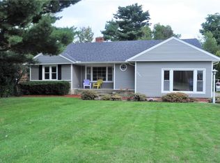 4851 Monticello Blvd, Richmond Heights, OH 44143