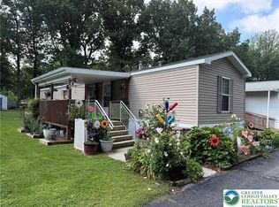 8220 Airport Rd, Northampton, PA 18067