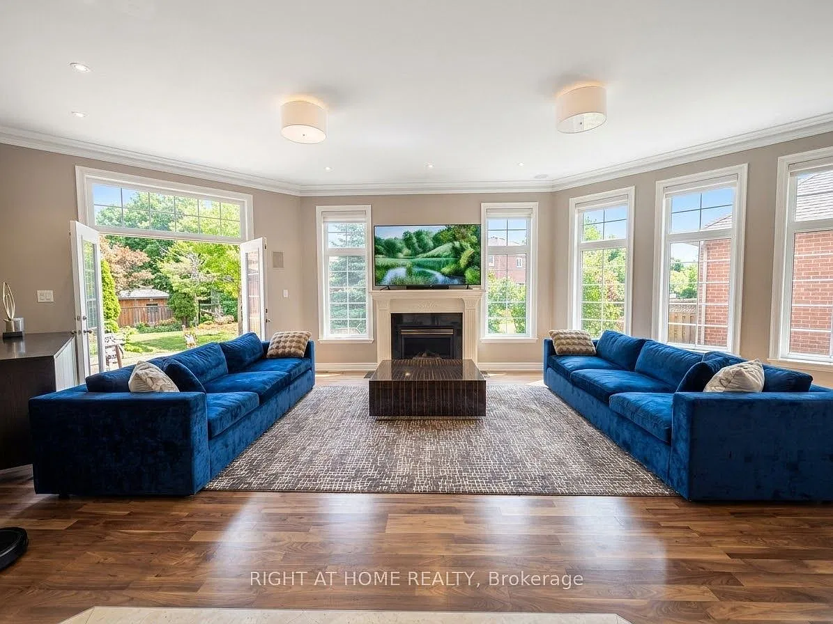 4 bed, $5,500 — Photo 2