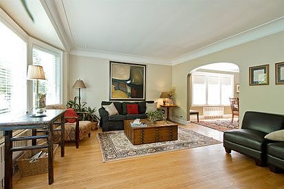 2nd image of 1632 N Natoma Ave