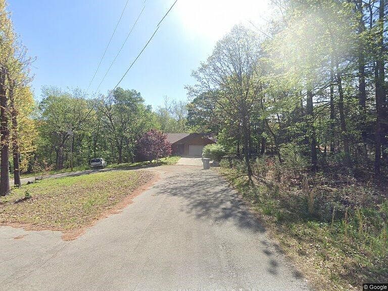 1st image of 19 Carronbridge Ln