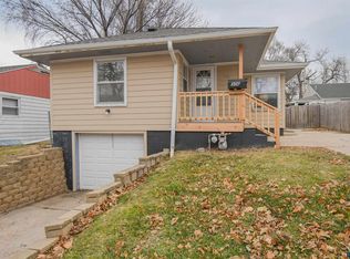 306 S Chicago Ave, Sioux Falls, SD 57103