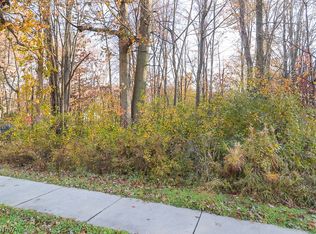 Ridgeview Blvd, North Ridgeville, OH 44039