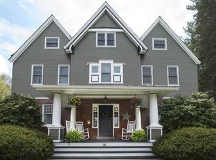90 Lexington Ave, Holyoke, MA 01040