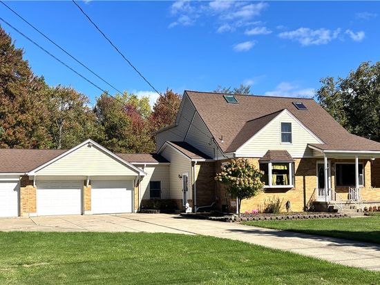 122 Strasmer Rd, Depew, NY 14043