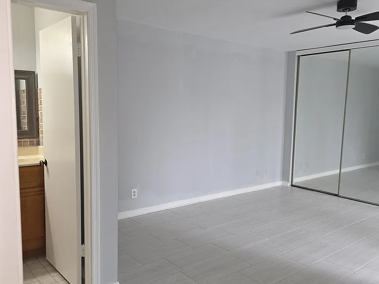 1839 N Congress Ave #1839 — Photo 9