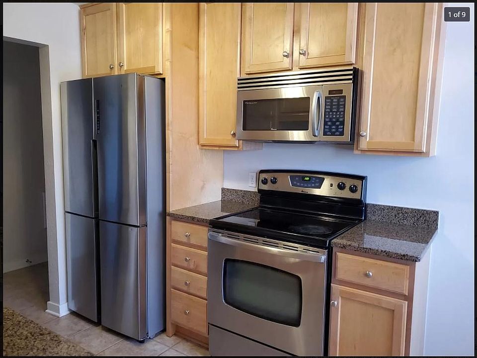 Kitchen Fridge, MW & Range