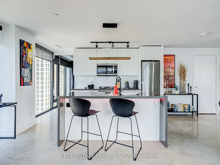 55 Ontario St #2108 — Photo 8