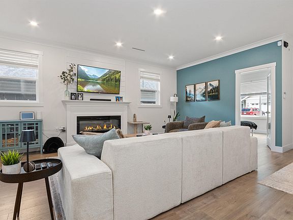3rd image of 20118 Beacon Rd #47