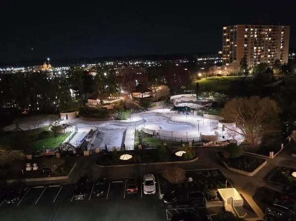 205 Yoakum Pkwy Unit 817, Alexandria, VA 22304