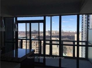 101 Charles St E #2607, Toronto, ON M4Y 0A9