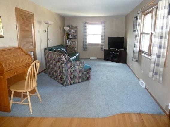 5th image of 1222 Ed Mar Cir