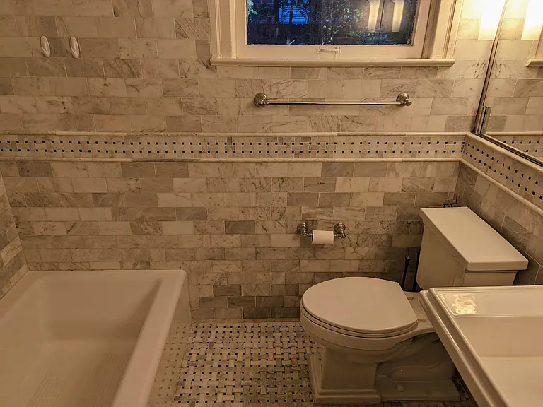 1005 NW 13th Ave — Photo 30