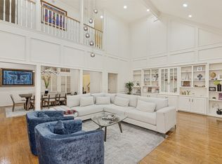 7 Queensview Ct, Dallas, TX 75225