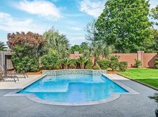 2831 Ridgeglen Ln, Houston, TX 77082