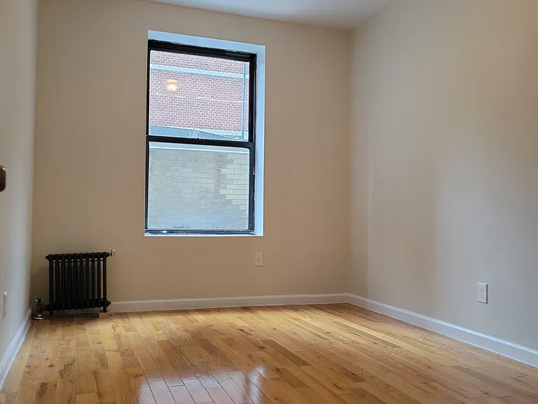 148 W 67th St #10 — Photo 2