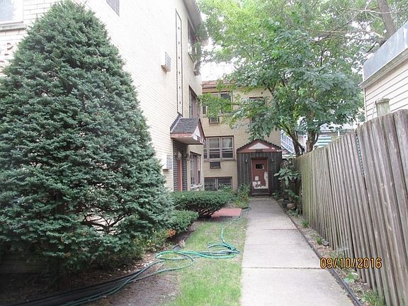2nd image of 1955 W Birchwood Ave #201