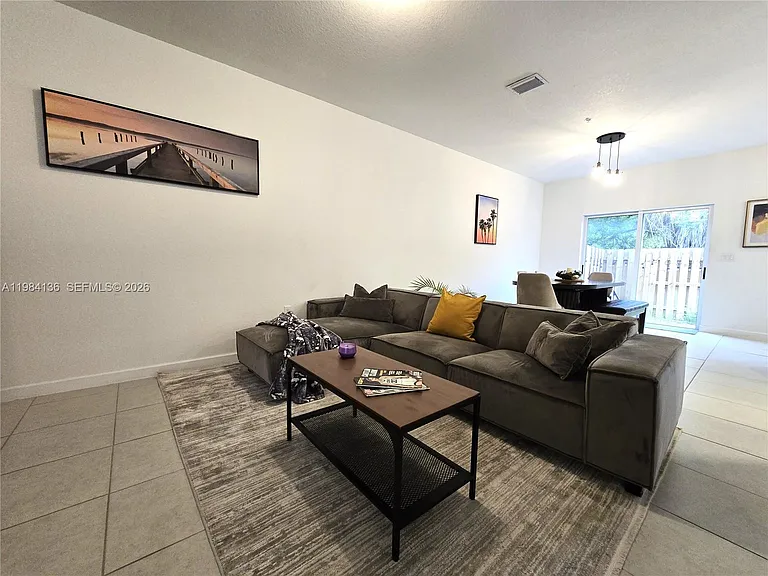 2761 NW 55th Way — Photo 16