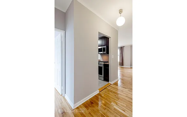Sold by Douglas Elliman | media 19