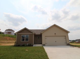 104 Cotton Ct, Clarksville, TN 37040