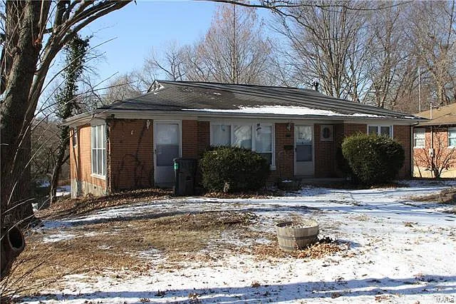 53 Windsor Dr photo 1