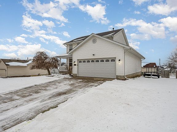 2nd image of 385 Keswick Dr