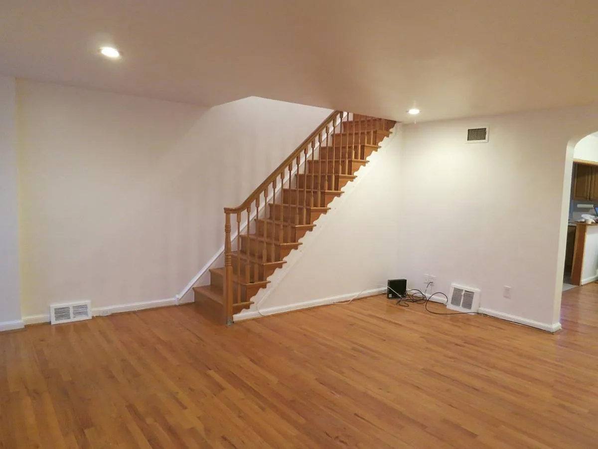 3 bed, 1260 sqft, $1,650 — Photo 2