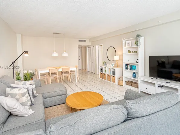 5601 Collins Ave APT 1517, Miami Beach, FL 33140
