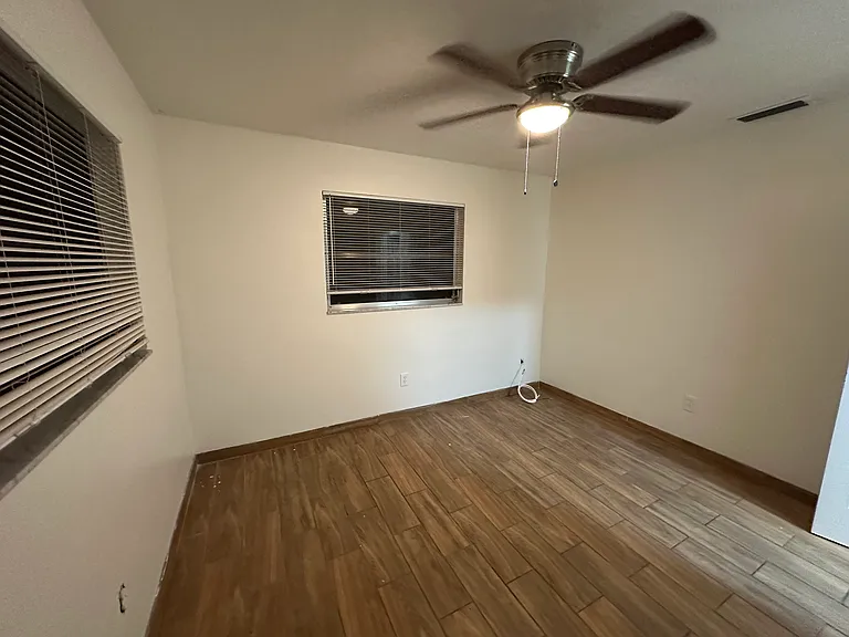 2129 Pine Ridge Dr — Photo 6