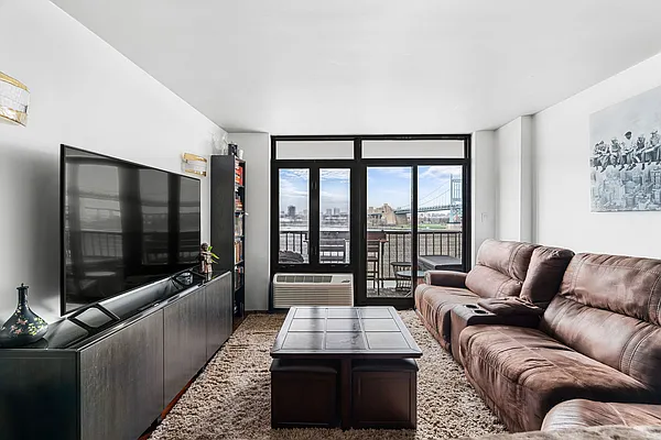 Rented by Modern Spaces | media 33