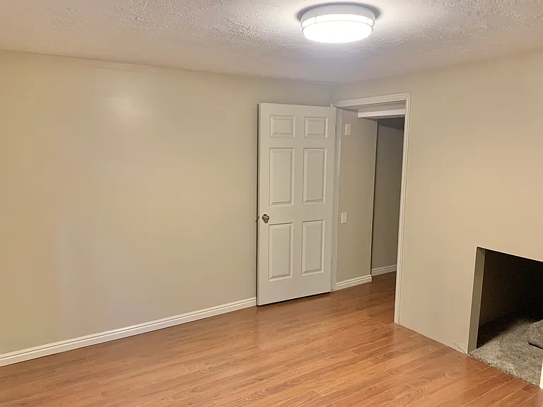 841 E Apple Park Way #BASEMENT — Photo 14