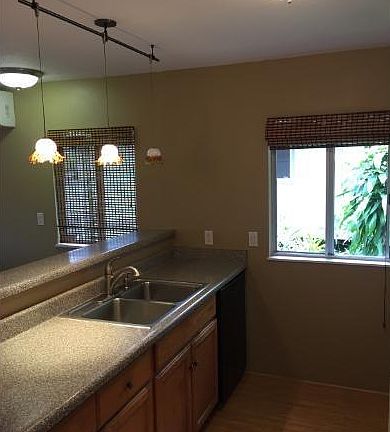 4th image of 130 Kahako St APT B