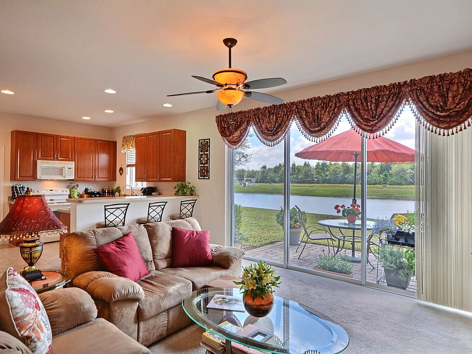 1st image of 2112 Timberlake Cir Unit 2