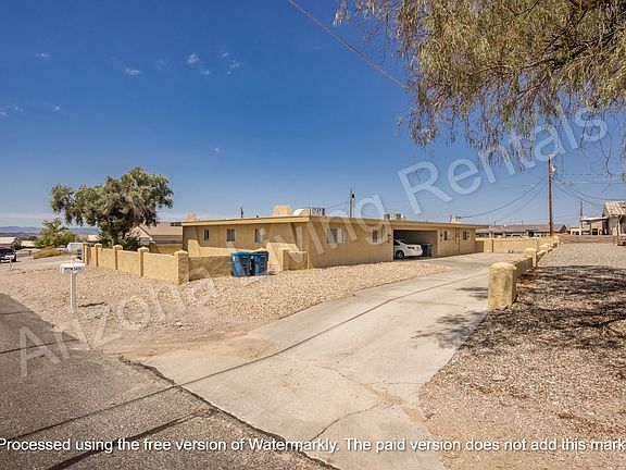 3rd image of 3433 Truckee Dr
