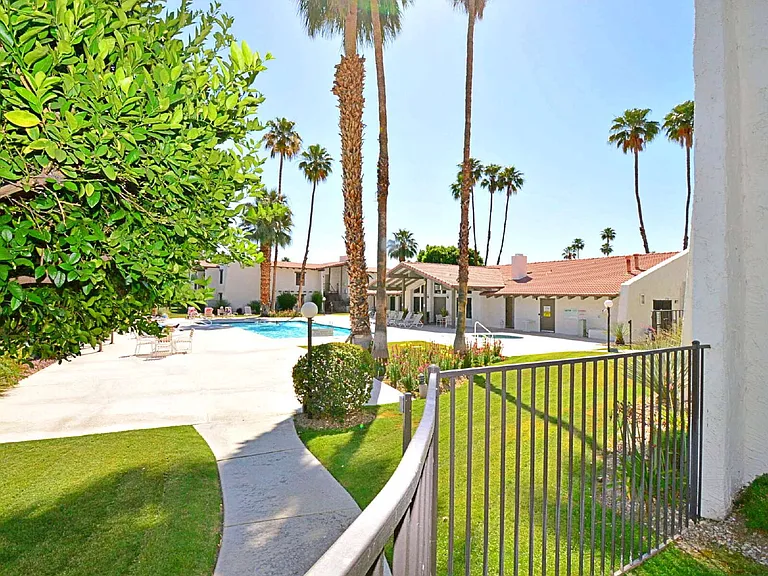 1050 E Ramon Rd #126 — Photo 26