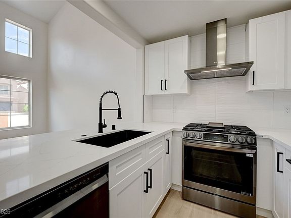2nd image of 56 Belle Ridge Ave