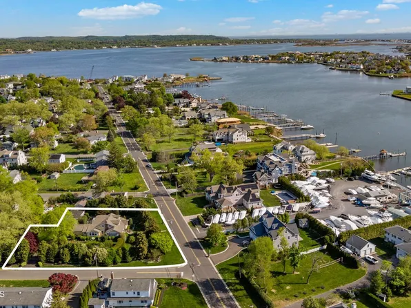 160 Comanche Drive, Oceanport, NJ 07757