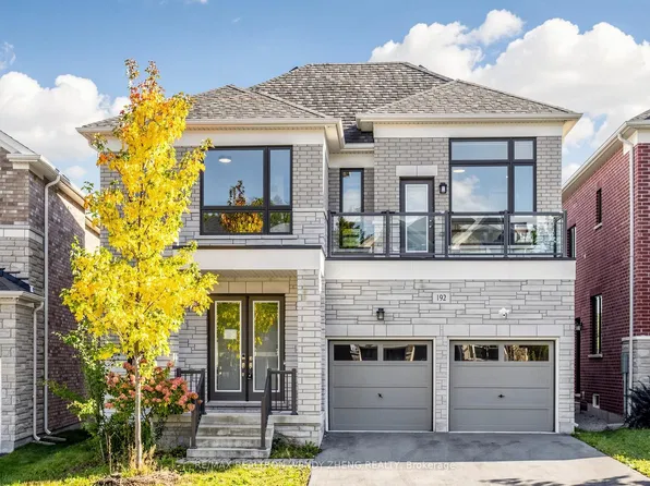 192 Sunset Vista Ct, Aurora, ON L4G 3Y1