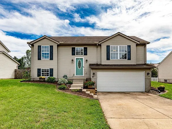 925 Autumn Ct, Trenton, OH 45067