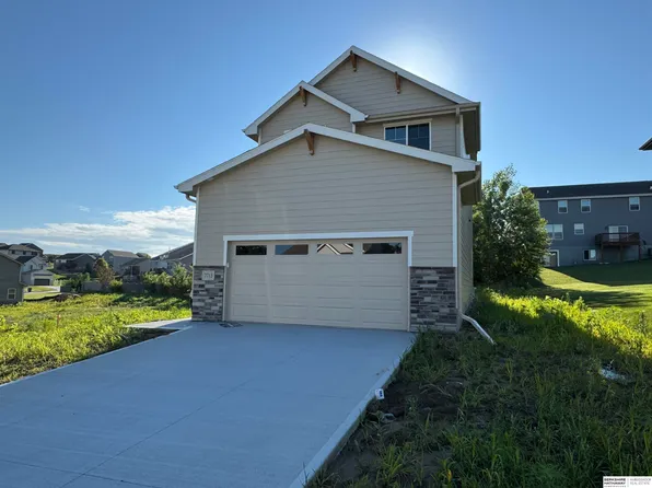 7713 N 116th Ave, Omaha, NE 68142