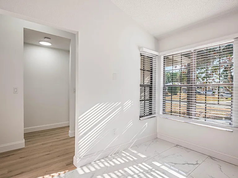2861 Detached Cir SE — Photo 17
