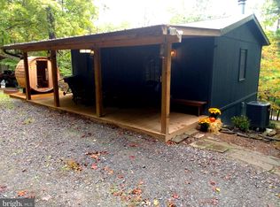 224 Hill Top Rd, Great Cacapon, WV 25422